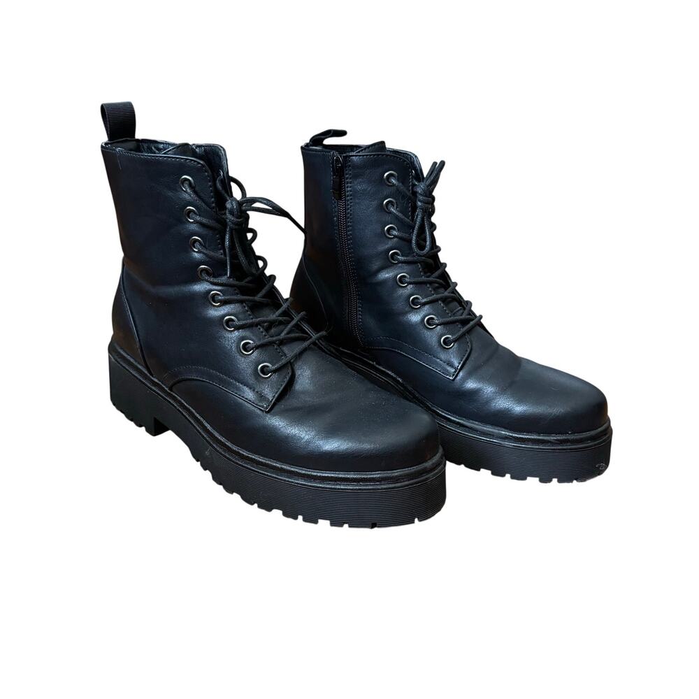 Refresh Women's Black Platform Combat Boots Lace-Up Size 10 Chunky Lug Sole